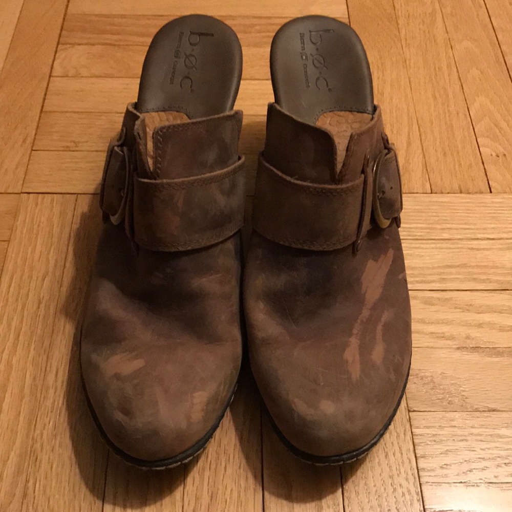 BOC brown distressed leather mules size 10